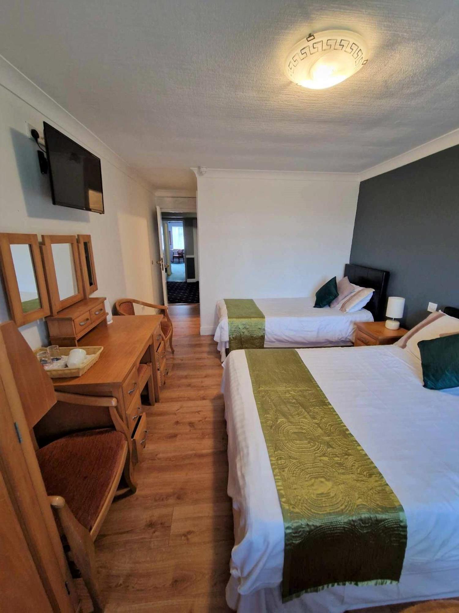 The Lanterns Hotel Tarbert Buitenkant foto